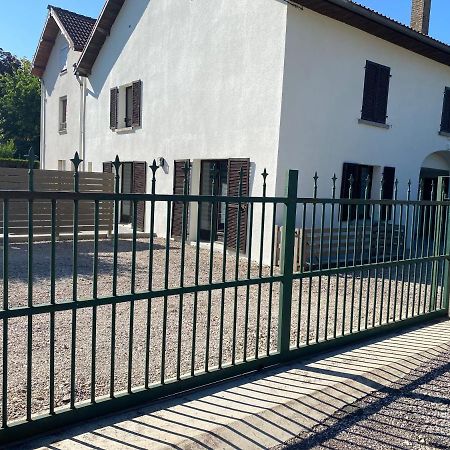 Maison Chaleureuse Au Coeur Du Village Raddon Dış mekan fotoğraf