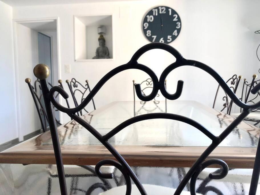 Maison Chaleureuse Au Coeur Du Village Raddon Dış mekan fotoğraf