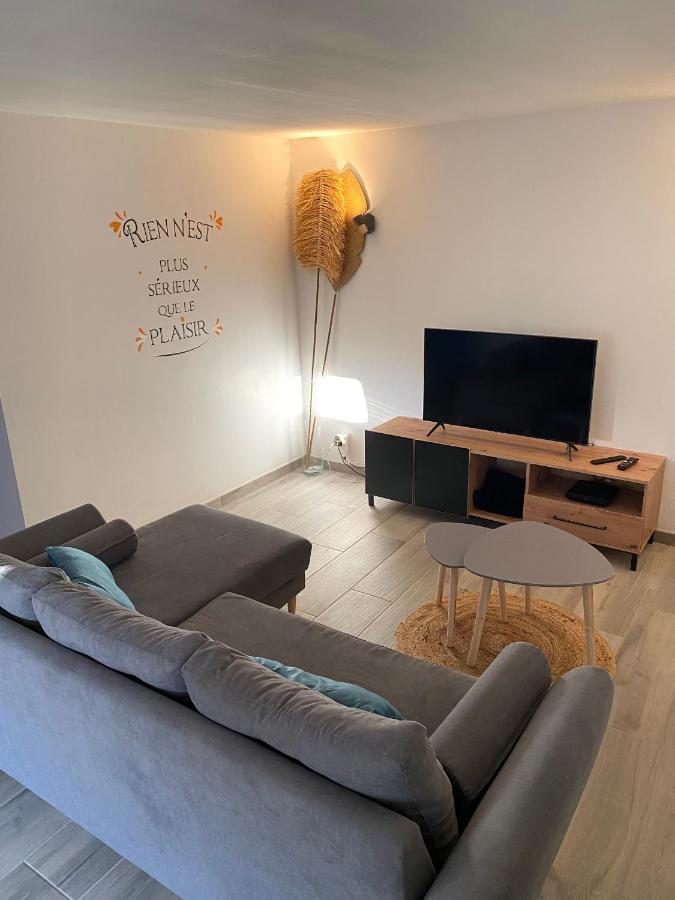 Maison Chaleureuse Au Coeur Du Village Raddon Dış mekan fotoğraf